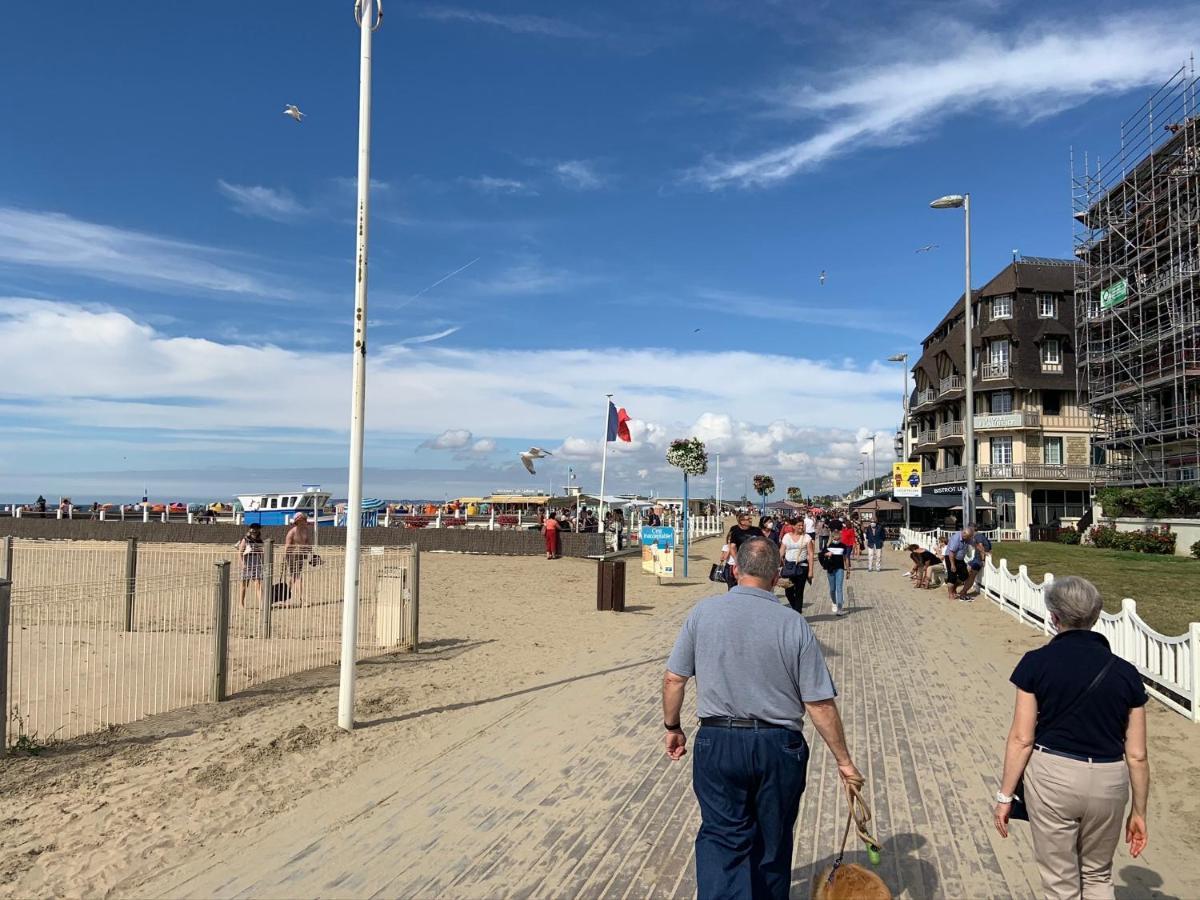 Hauteurs De Trouville - Studio Avec Terrasse Au Calme Exterior foto